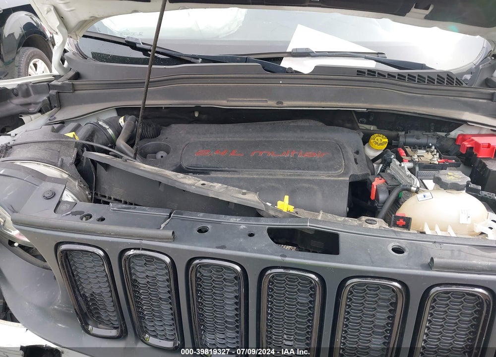 2018 JEEP RENEGADE UPLAND EDITION 4X4 VIN: ZACCJBAB4JPH35128