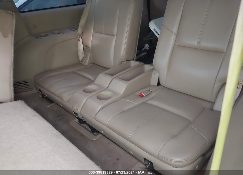 2007 CHEVROLET SUBURBAN 1500 LT VIN: 1GNFC16J87R241695