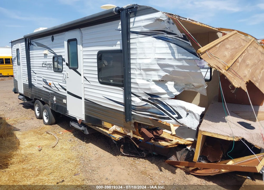 2016 FOREST RIVER RIVER SALEM 262BHXL VIN: 4X4TSMB25GC013584