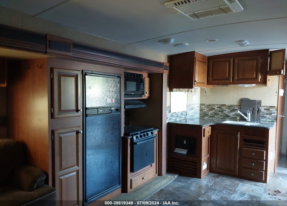 2013 JAYCO EAGLE SUPER LITE SER VIN: 1UJBJ0BS6D1DS0270