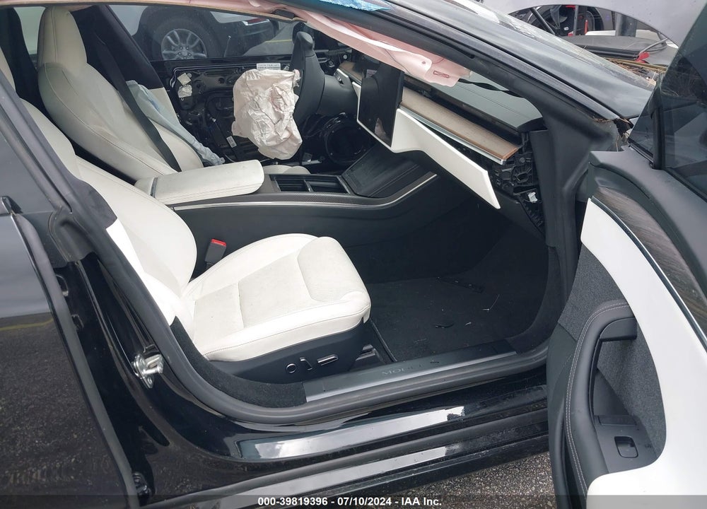 2021 TESLA MODEL S LONG RANGE DUAL MOTOR ALL-WHEEL DRIVE VIN: 5YJSA1E51MF428215
