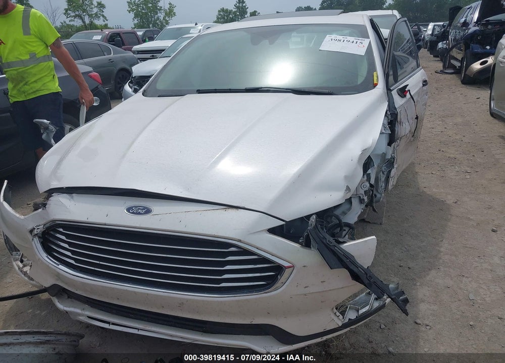 2020 FORD FUSION SE VIN: 3FA6P0HD9LR124971