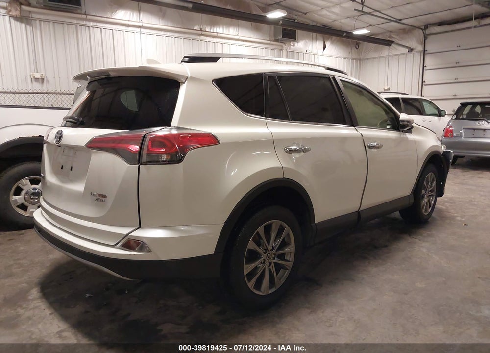 2017 TOYOTA RAV4 LIMITED VIN: JTMDFREVXHD213681