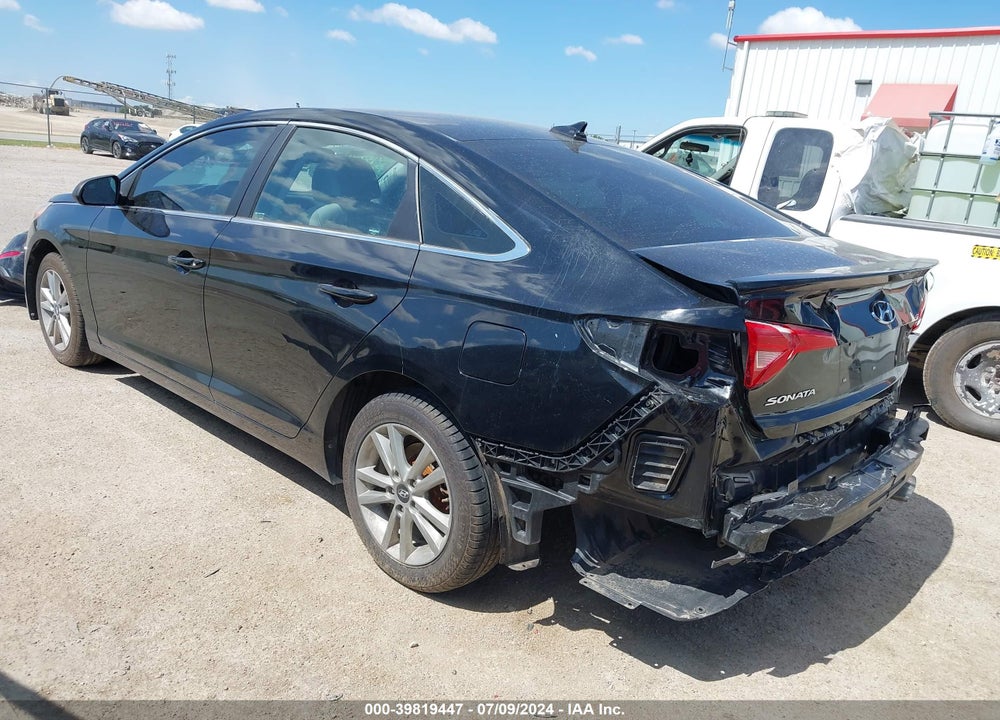 2017 HYUNDAI SONATA SE VIN: 5NPE24AF0HH575420