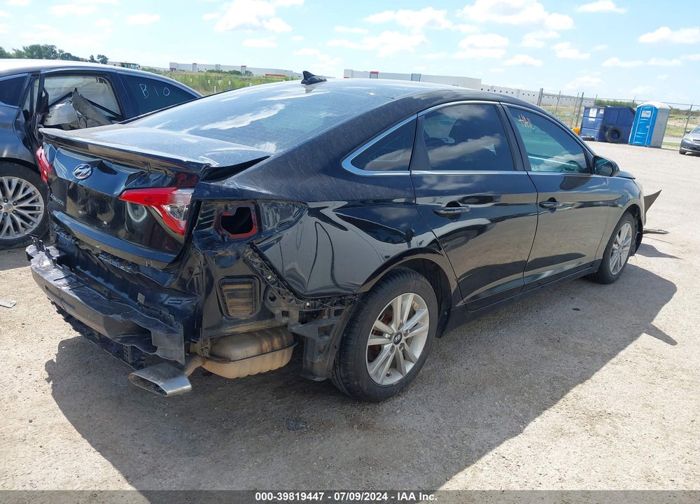 2017 HYUNDAI SONATA SE VIN: 5NPE24AF0HH575420