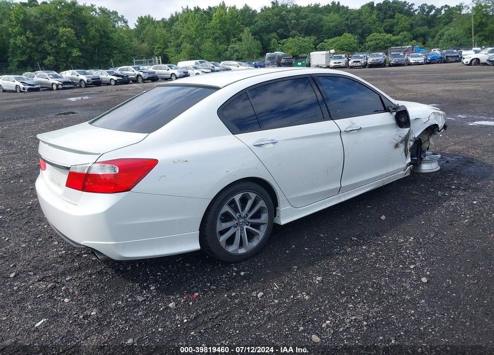 2014 HONDA ACCORD VIN: 1HGCR2F56EA015560