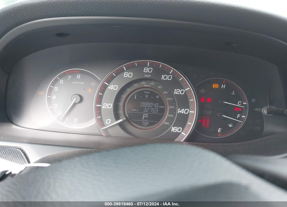 2014 HONDA ACCORD VIN: 1HGCR2F56EA015560
