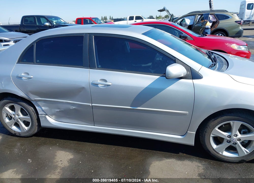 2011 TOYOTA COROLLA S VIN: 2T1BU4EE8BC695880