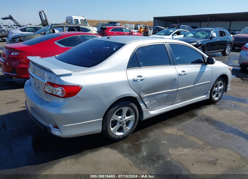 2011 TOYOTA COROLLA S VIN: 2T1BU4EE8BC695880