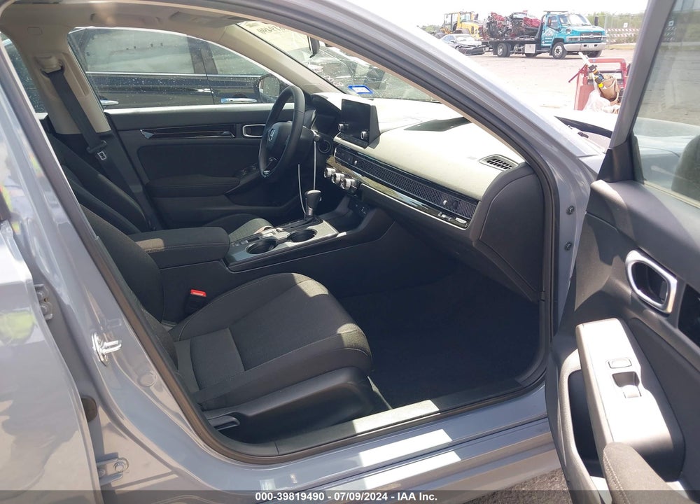 2024 HONDA CIVIC EX VIN: 2HGFE1F79RH316593
