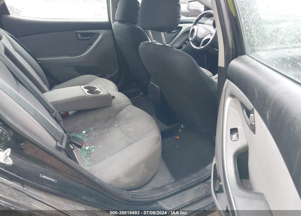 2016 HYUNDAI ELANTRA SE VIN: 5NPDH4AEXGH775463