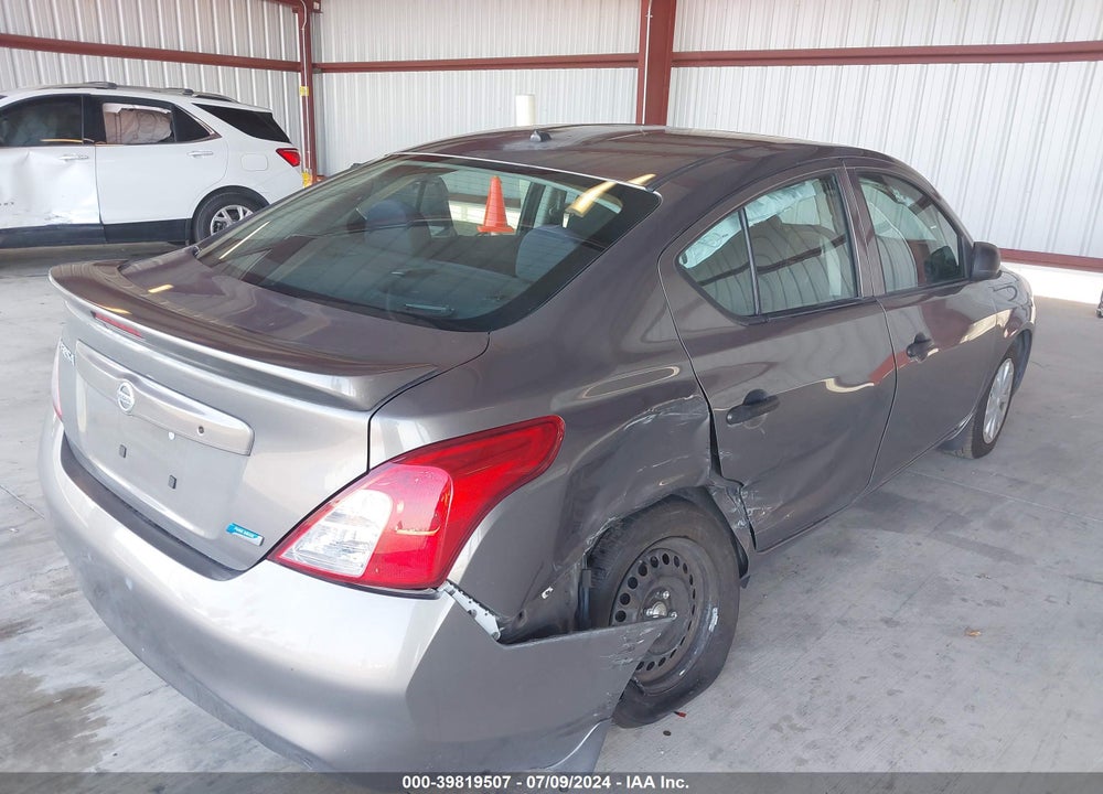 2014 NISSAN VERSA 1.6 S+ VIN: 3N1CN7AP1EL831099
