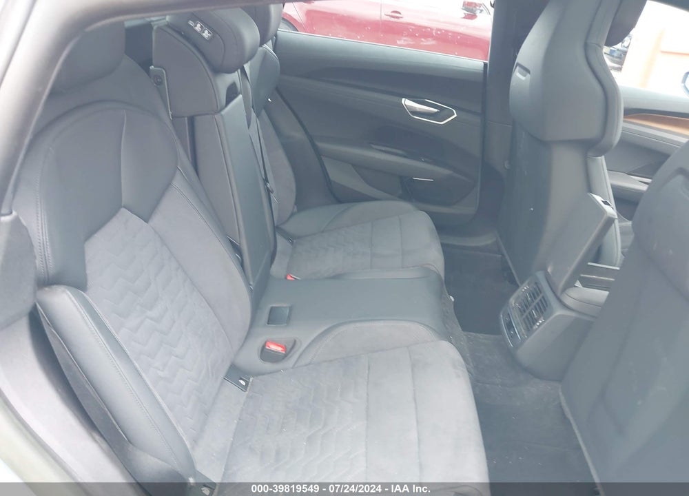 2023 AUDI E-TRON GT PREMIUM PLUS QUATTRO VIN: WAUFJBFW4P7002721