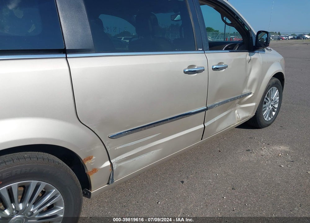 2013 CHRYSLER TOWN & COUNTRY TOURING-L VIN: 2C4RC1CG3DR767785