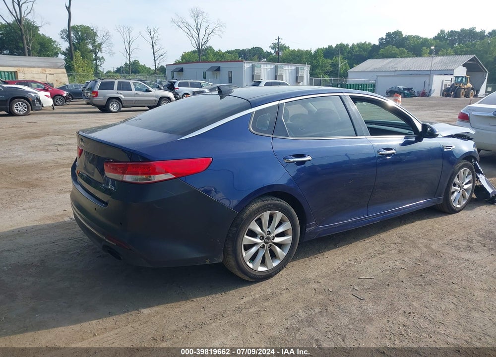 2018 KIA OPTIMA EX VIN: 5XXGU4L35JG191303