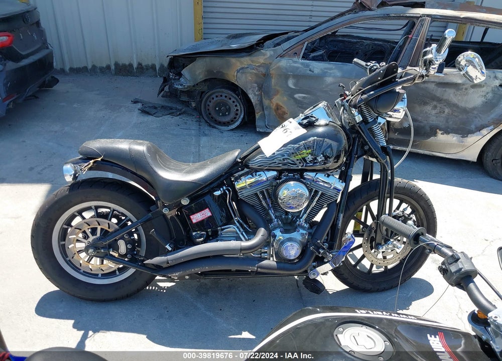 2001 HARLEY-DAVIDSON FXST VIN: 1HD1BHY361Y066839
