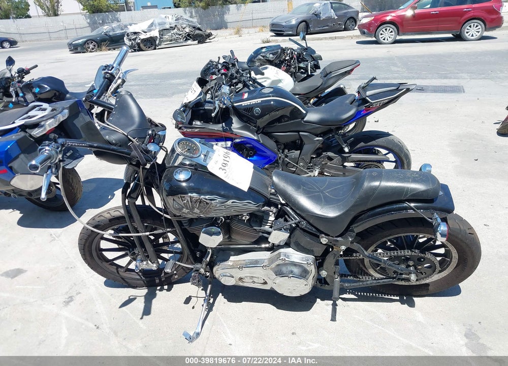 2001 HARLEY-DAVIDSON FXST VIN: 1HD1BHY361Y066839