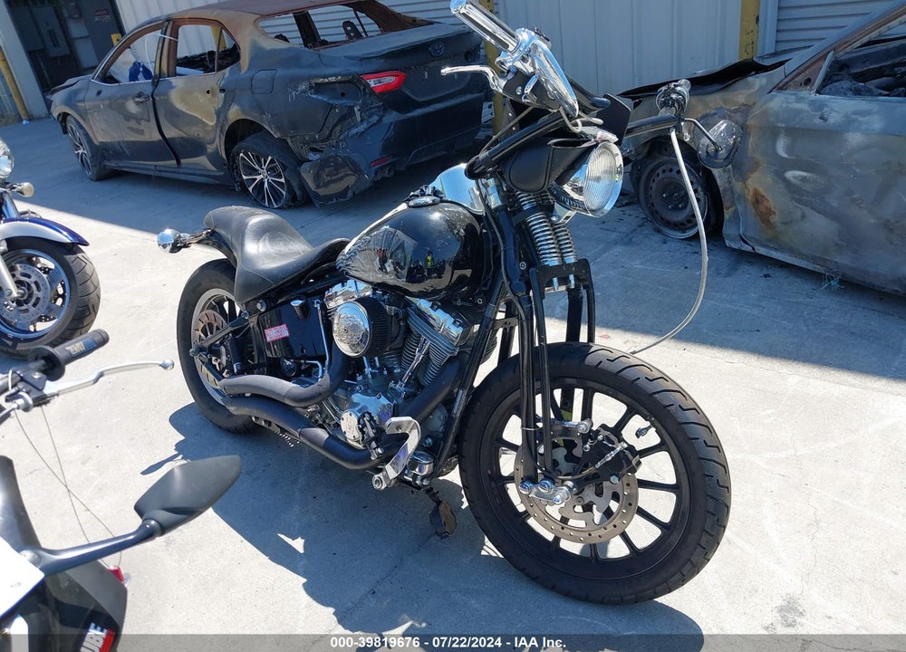 2001 HARLEY-DAVIDSON FXST VIN: 1HD1BHY361Y066839