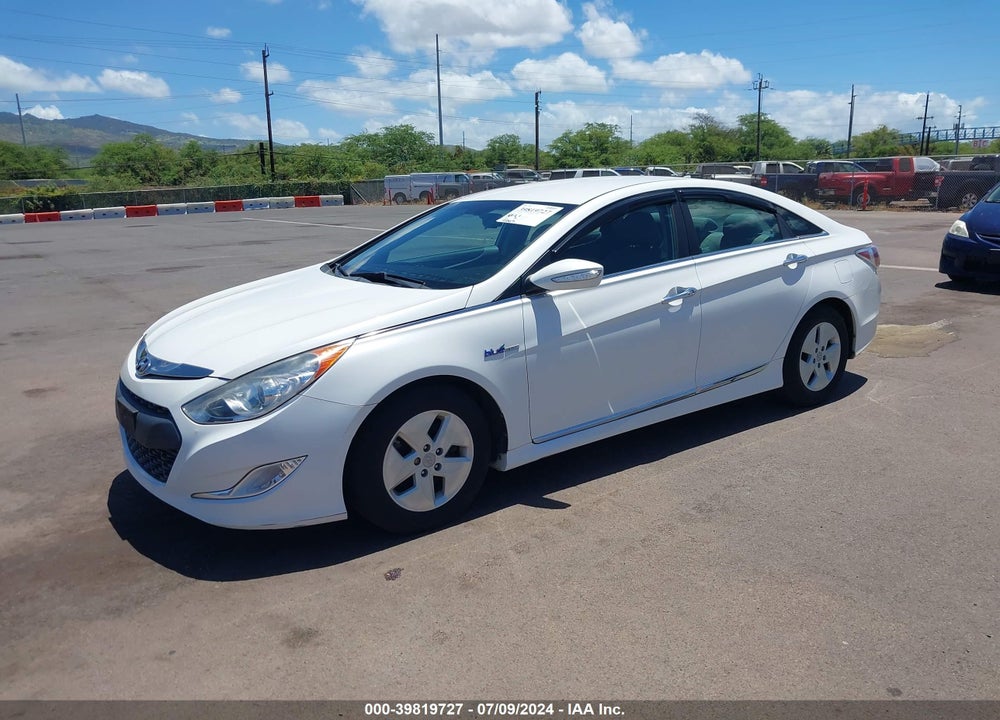 2012 HYUNDAI SONATA HYBRID VIN: KMHEC4A41CA021973