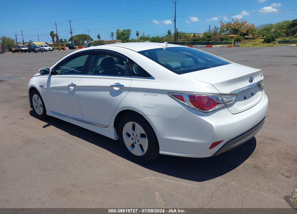 2012 HYUNDAI SONATA HYBRID VIN: KMHEC4A41CA021973