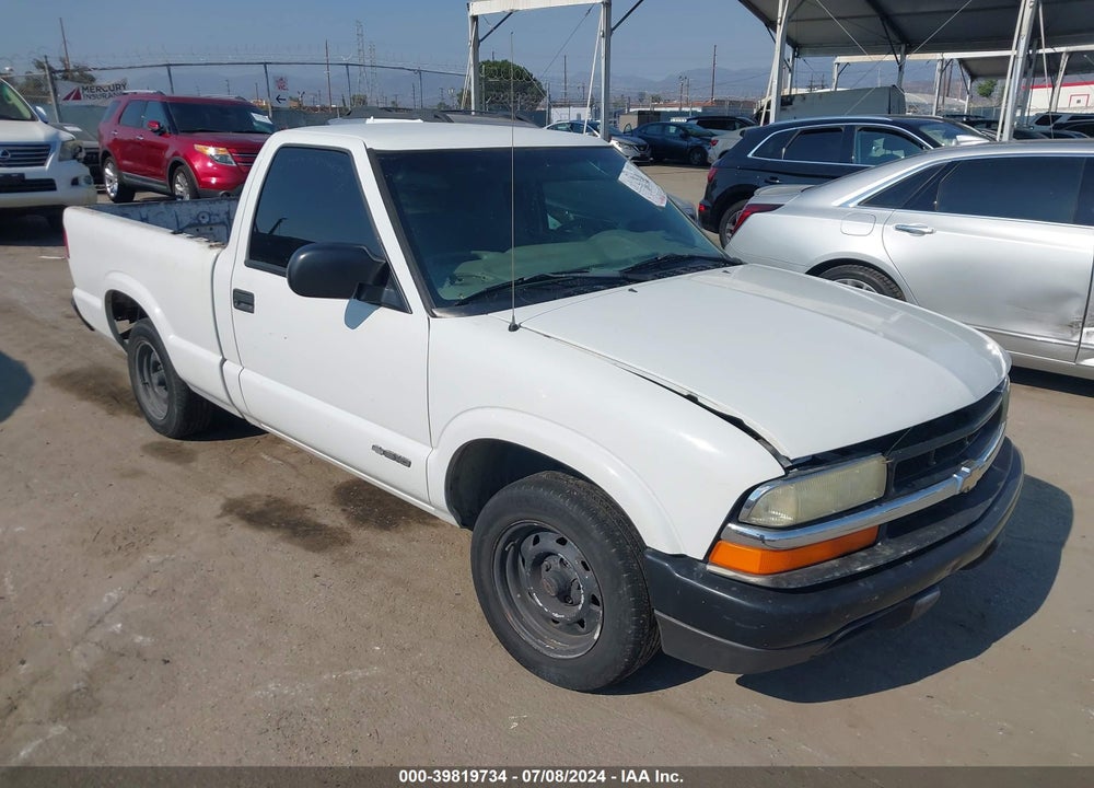 2002 CHEVROLET S-10 VIN: 1GCCS145828108342