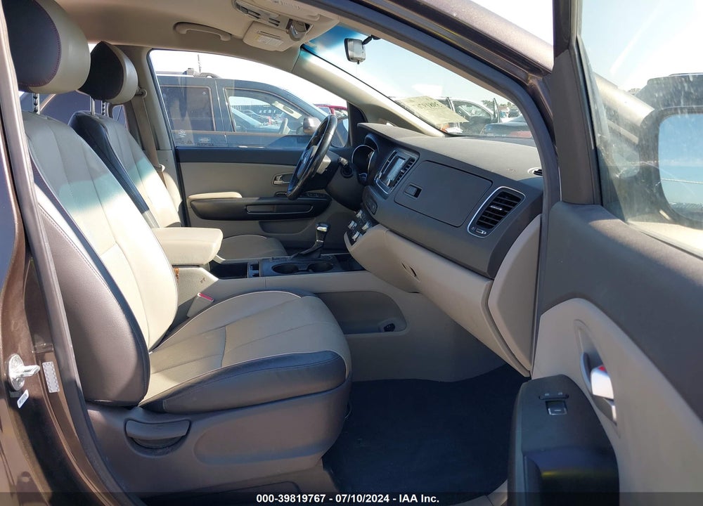 2017 KIA SEDONA LX VIN: KNDMB5C19H6281284