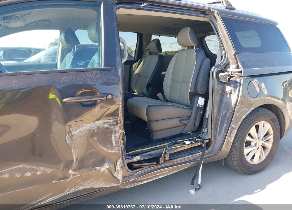 2017 KIA SEDONA LX VIN: KNDMB5C19H6281284
