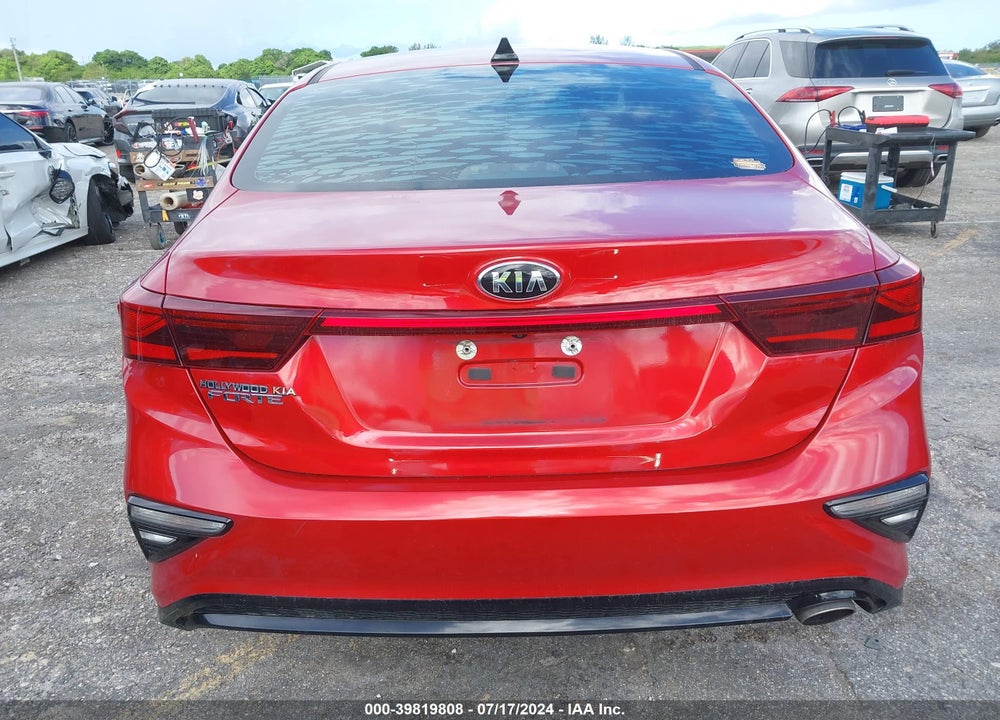 2019 KIA FORTE LXS VIN: 3KPF24AD5KE053610