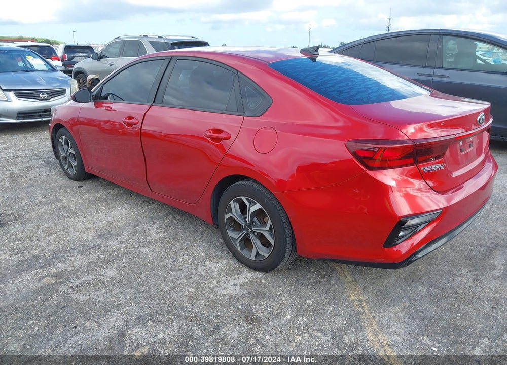 2019 KIA FORTE LXS VIN: 3KPF24AD5KE053610