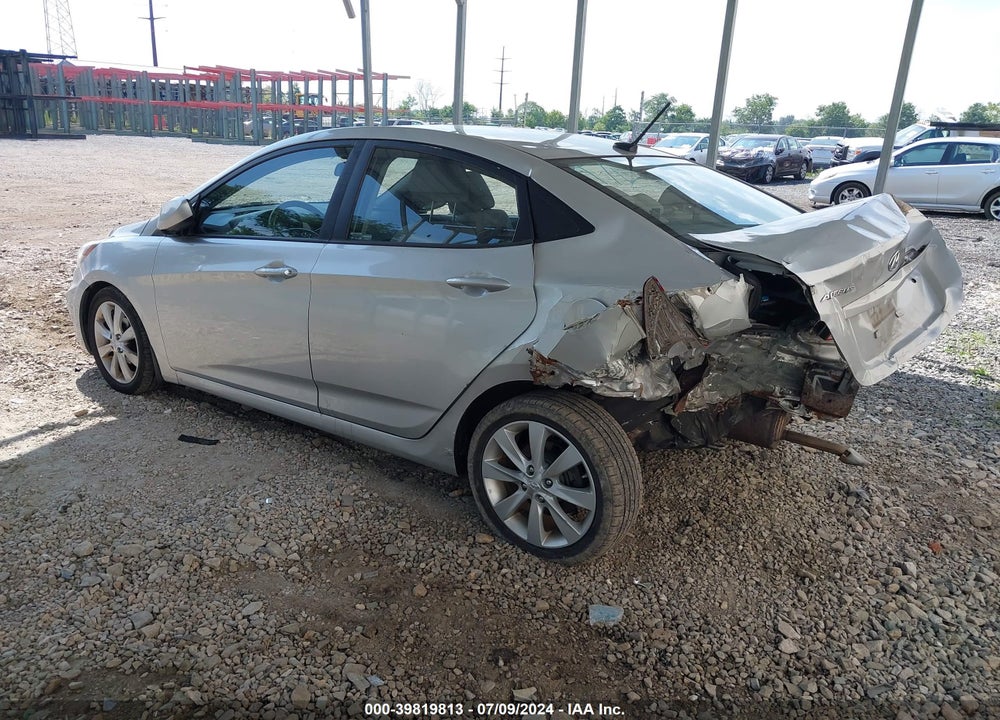 2013 HYUNDAI ACCENT GLS VIN: KMHCU4AE0DU425344