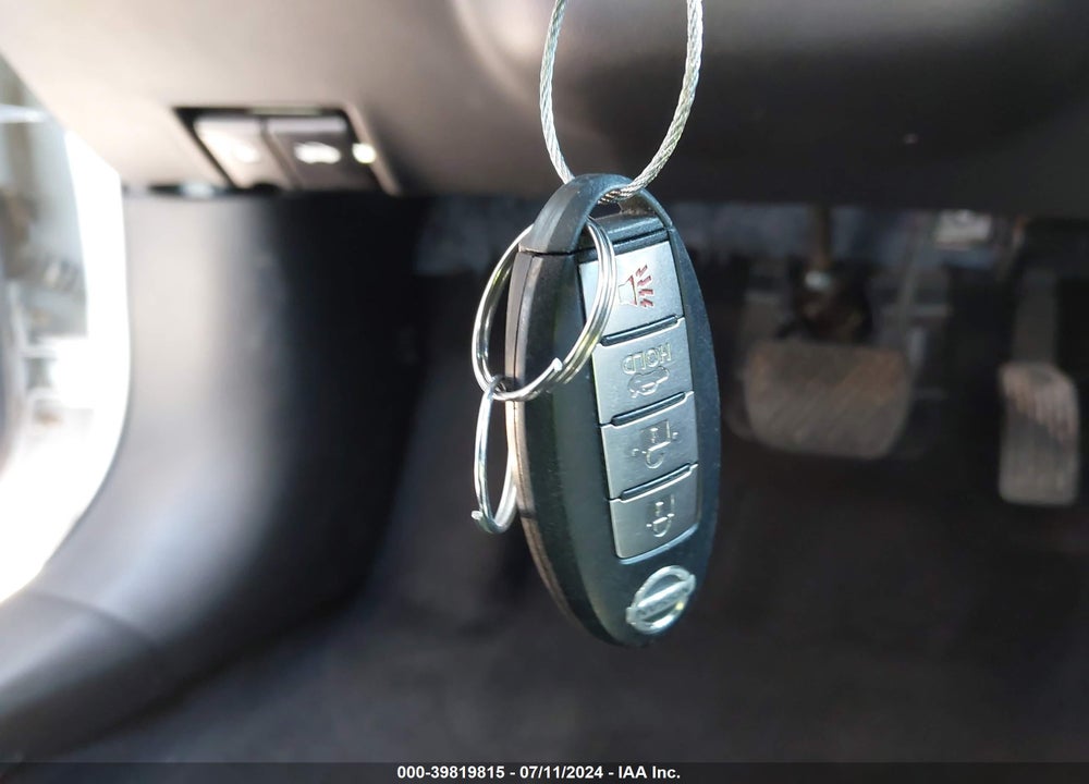 2017 NISSAN SENTRA SV VIN: 3N1AB7AP0HY362935