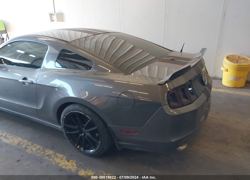 2014 FORD MUSTANG GT PREMIUM VIN: 1ZVBP8CF2E5303484