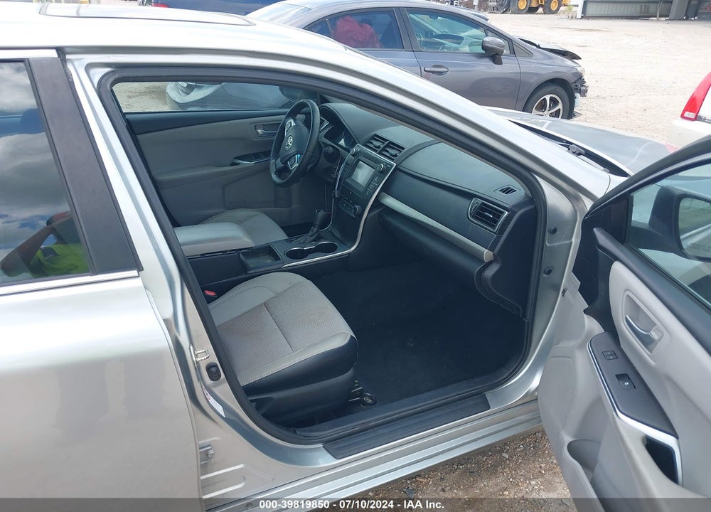 2017 TOYOTA CAMRY SE VIN: 4T1BF1FK2HU276444