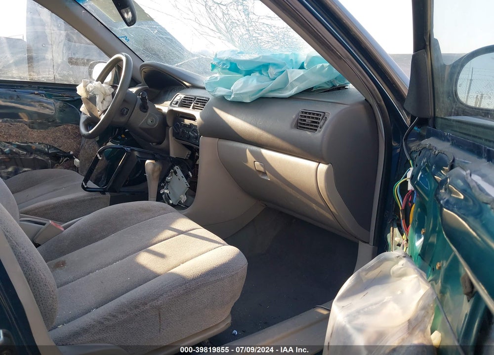 2001 CHEVROLET PRIZM LSI VIN: 1Y1SK54841Z449500