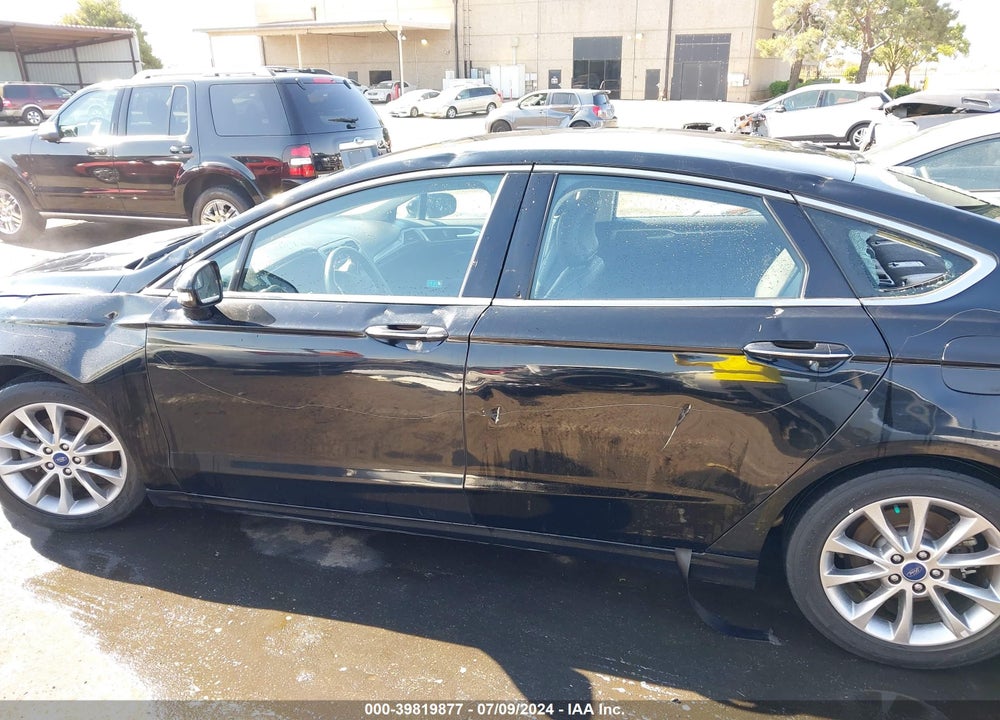 2017 FORD FUSION SE VIN: 3FA6P0HD9HR124444