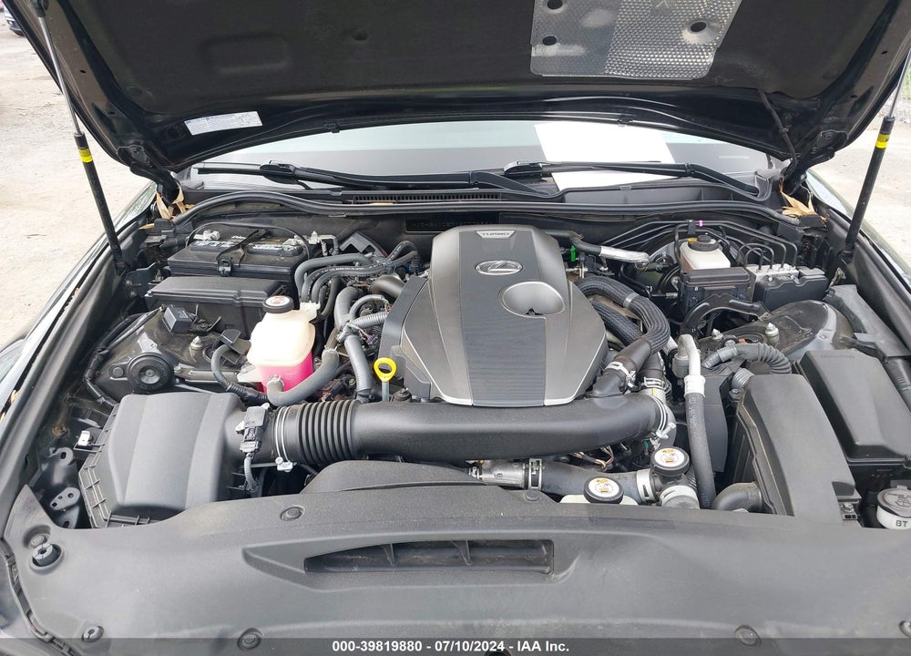2018 LEXUS IS 300 VIN: JTHBA1D27J5077586