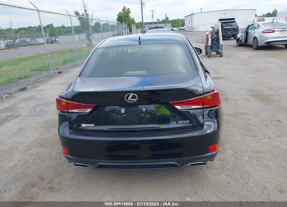 2018 LEXUS IS 300 VIN: JTHBA1D27J5077586