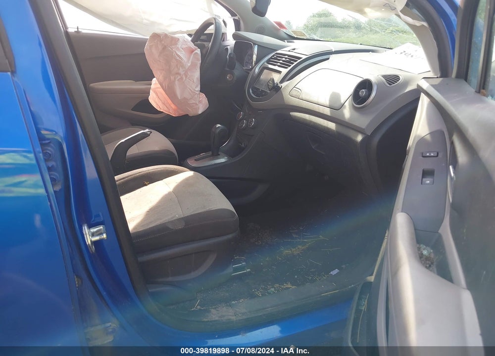 2015 CHEVROLET TRAX 1LS VIN: KL7CJKSB4FB130832
