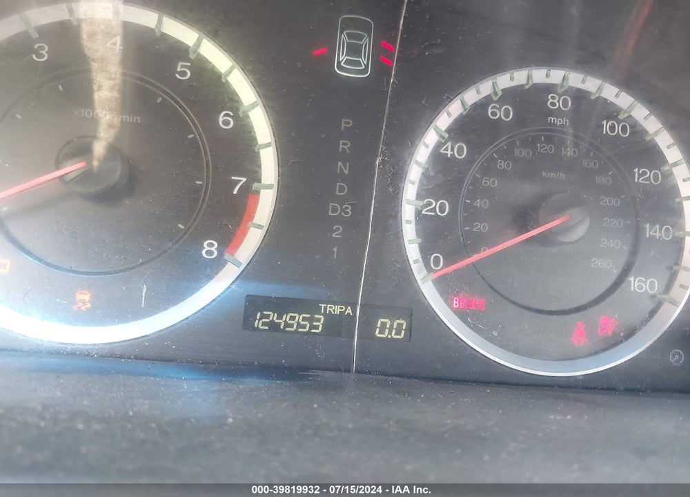 2011 HONDA ACCORD 2.4 EX VIN: 1HGCP2F74BA121850