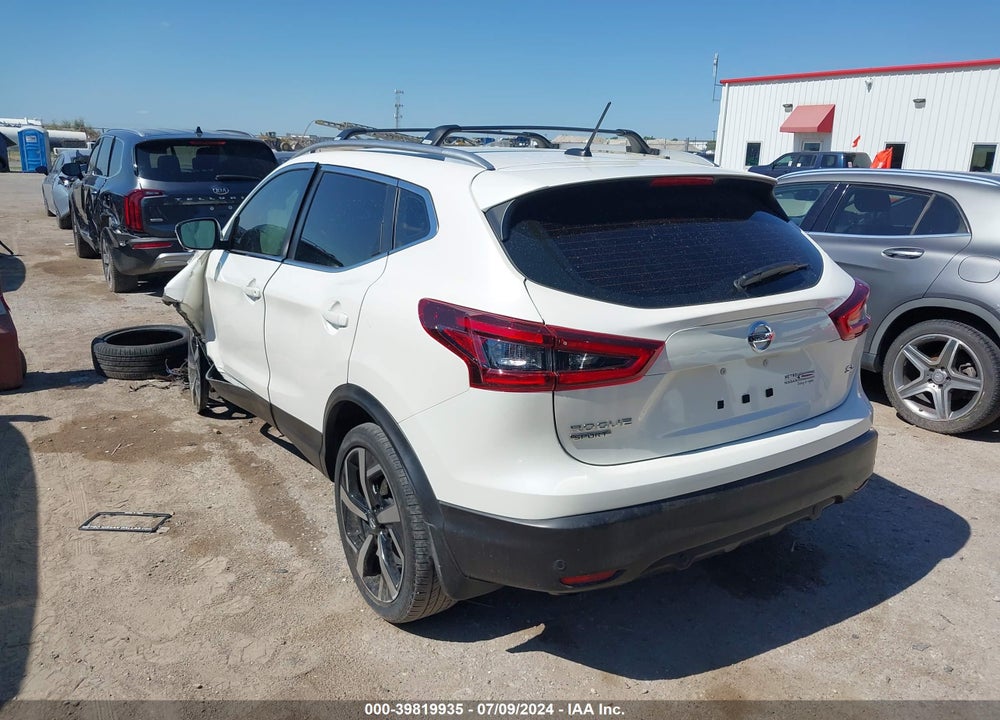 2021 NISSAN ROGUE SPORT SL FWD XTRONIC CVT VIN: JN1BJ1CV6MW302711