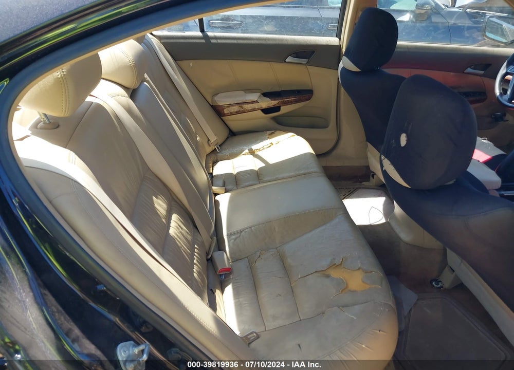 2008 HONDA ACCORD 2.4 EX-L VIN: 1HGCP26818A108832