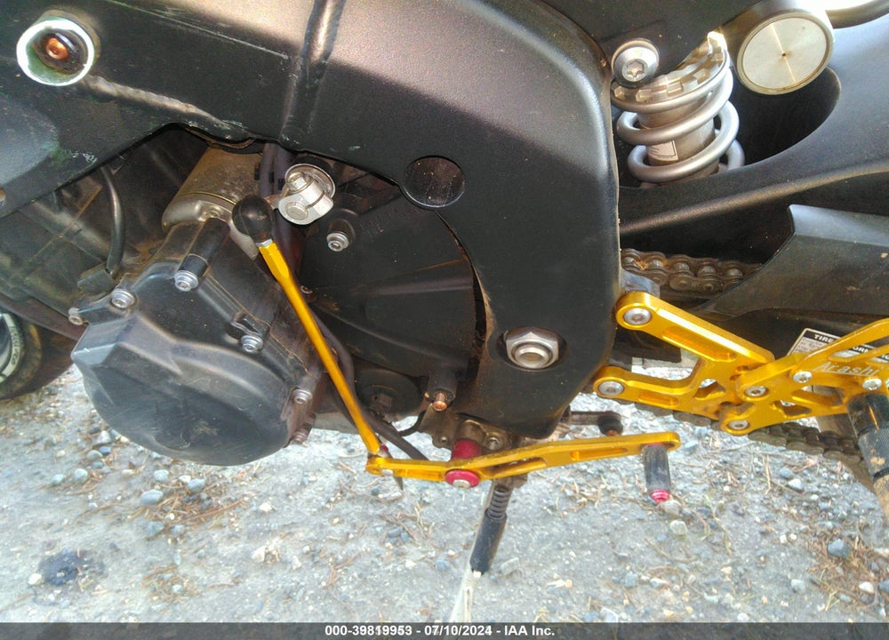 2009 YAMAHA YZFR6 VIN: JYARJ16E59A015349