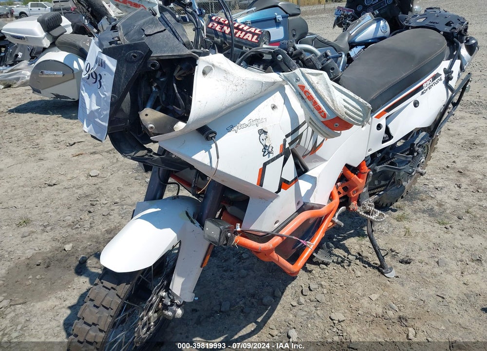 2012 KTM 990 ADVENTURE R VIN: VBKVA9409CM986674