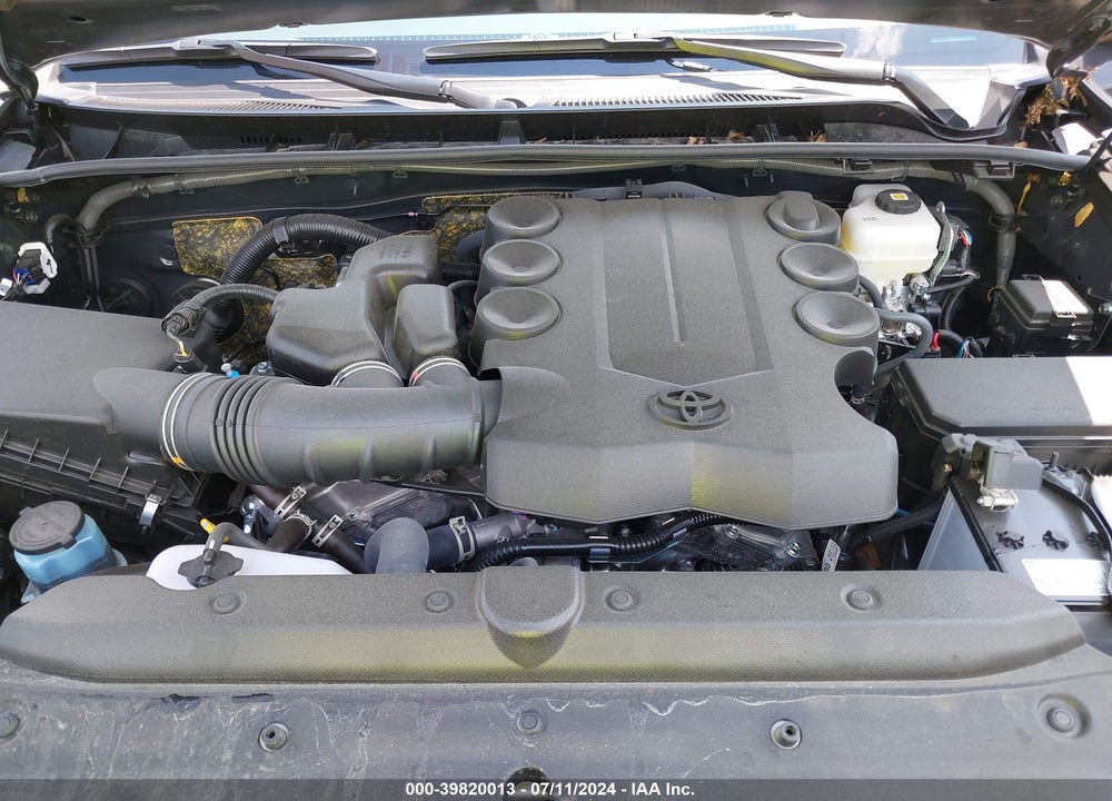 2024 TOYOTA 4RUNNER TRD OFF ROAD PREMIUM VIN: JTERU5JRXR6252897