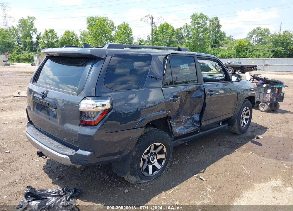 2024 TOYOTA 4RUNNER TRD OFF ROAD PREMIUM VIN: JTERU5JRXR6252897