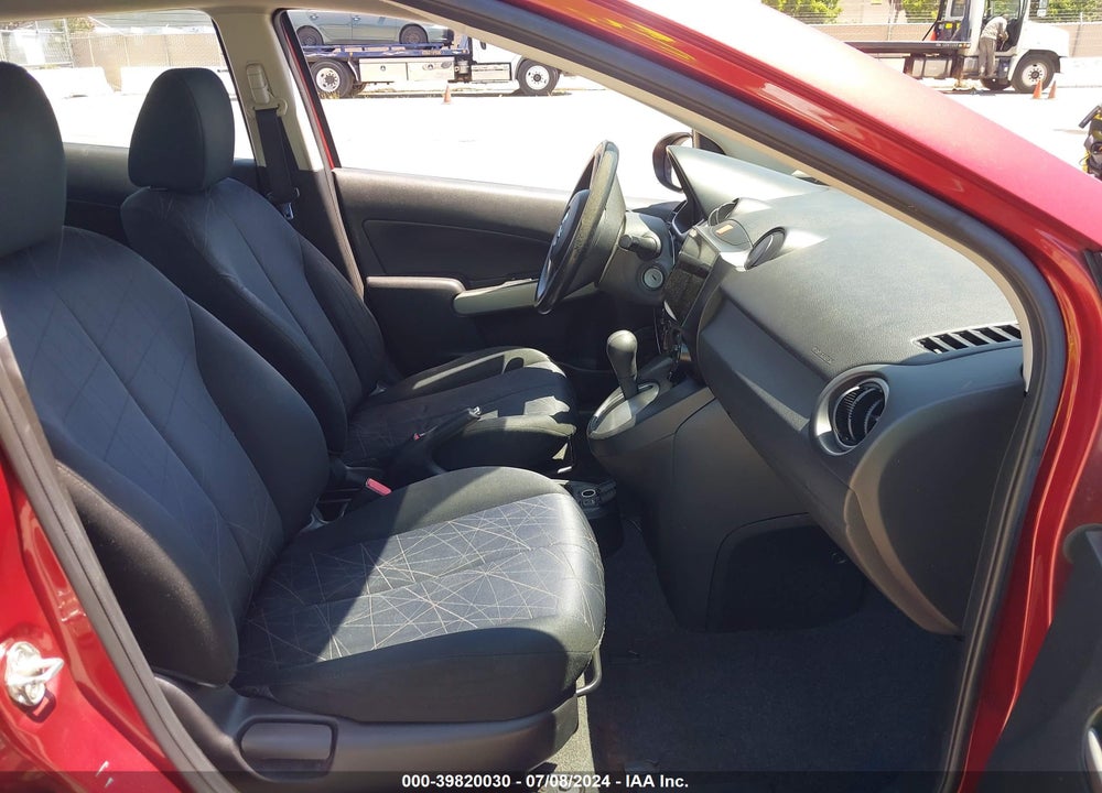 2014 MAZDA 2 SPORT VIN: JM1DE1KZ9E0181045