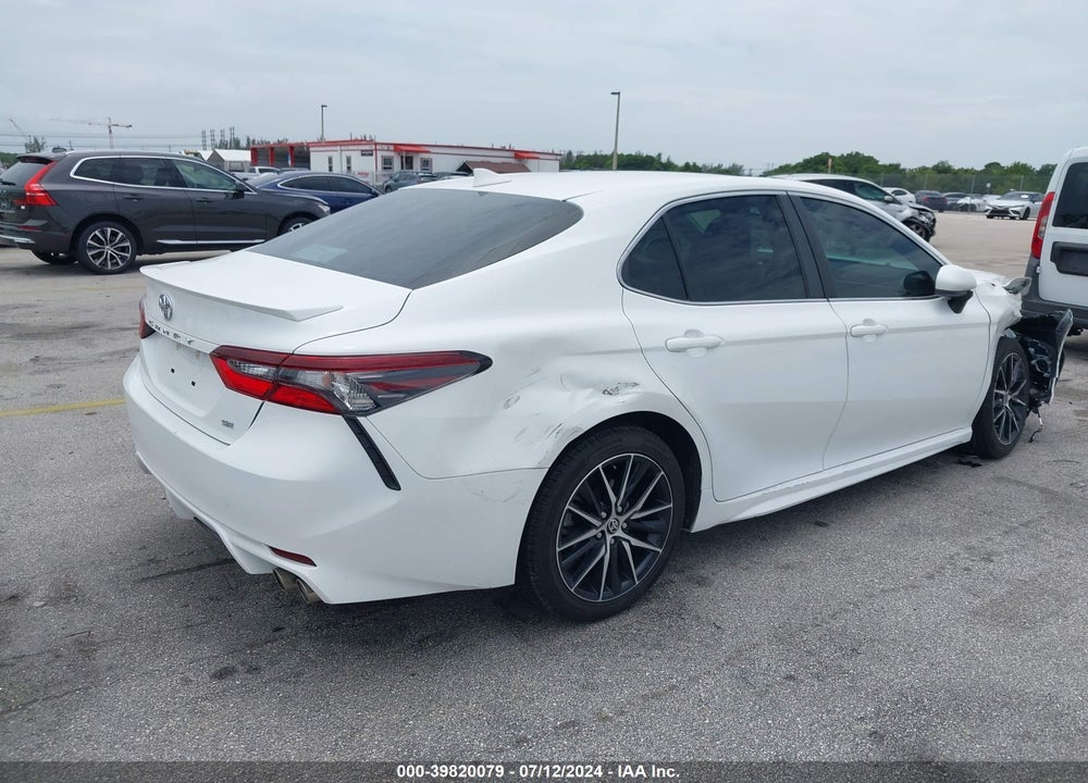 2021 TOYOTA CAMRY SE VIN: 4T1G11AK1MU441339