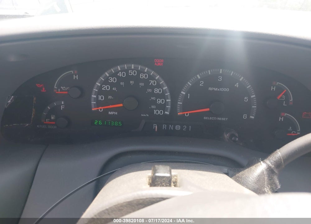 2001 FORD F-150 HARLEY-DAVIDSON EDITION/KING RANCH EDITION/LARIAT/XLT VIN: 1FTRW07L11KE43690