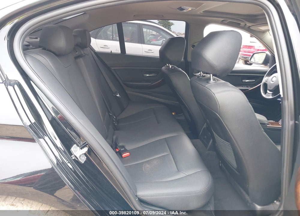 2013 BMW 328I XDRIVE VIN: WBA3B3C58DJ811929