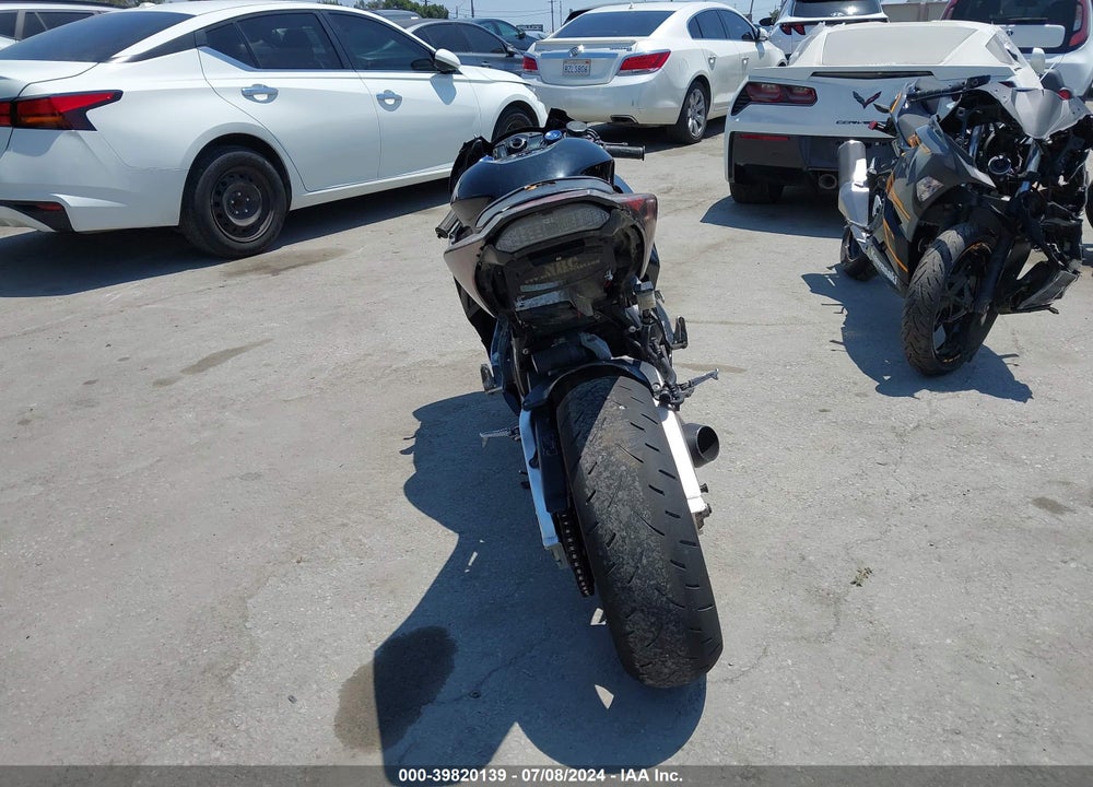 2015 HONDA CBR600 RR VIN: JH2PC4019FK800046
